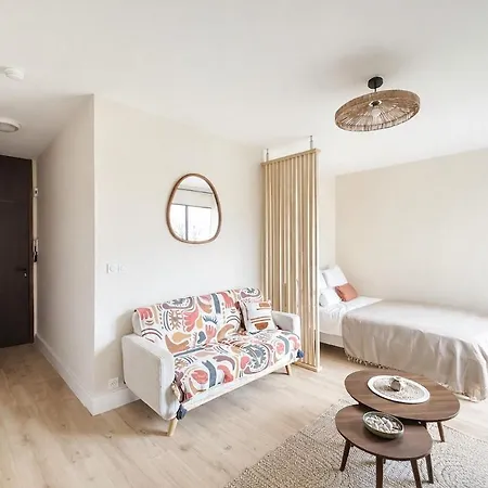 En Centre-ville De Avec Parking *